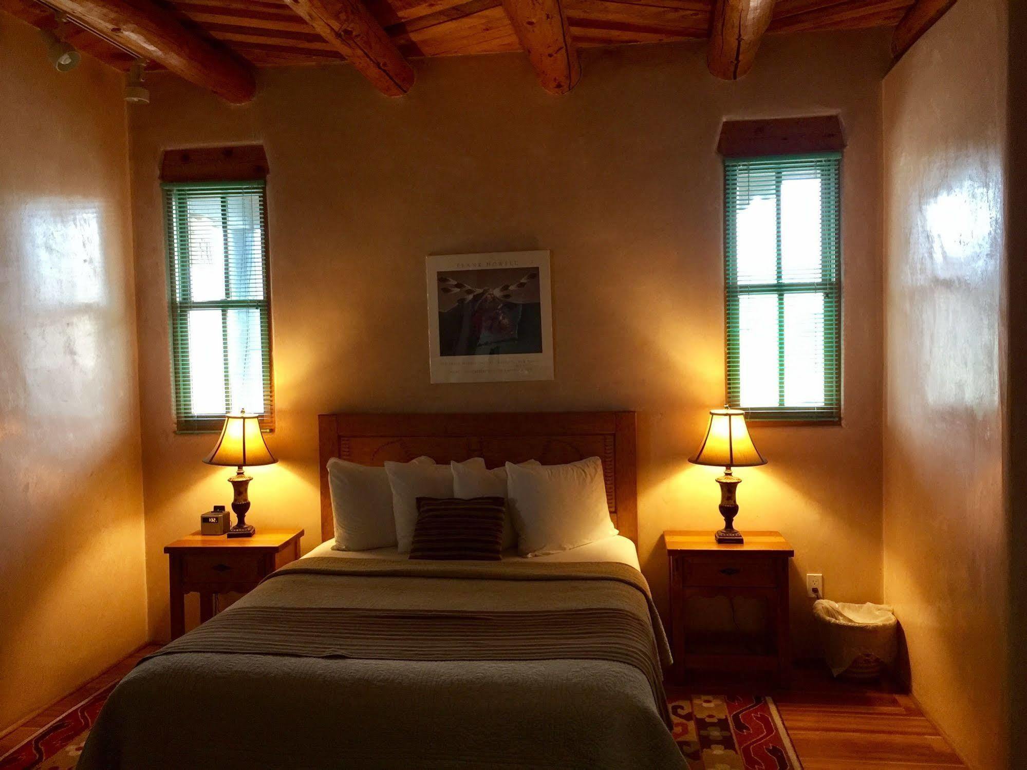 Guadalupe Inn ซานตาเฟ ภายนอก รูปภาพ